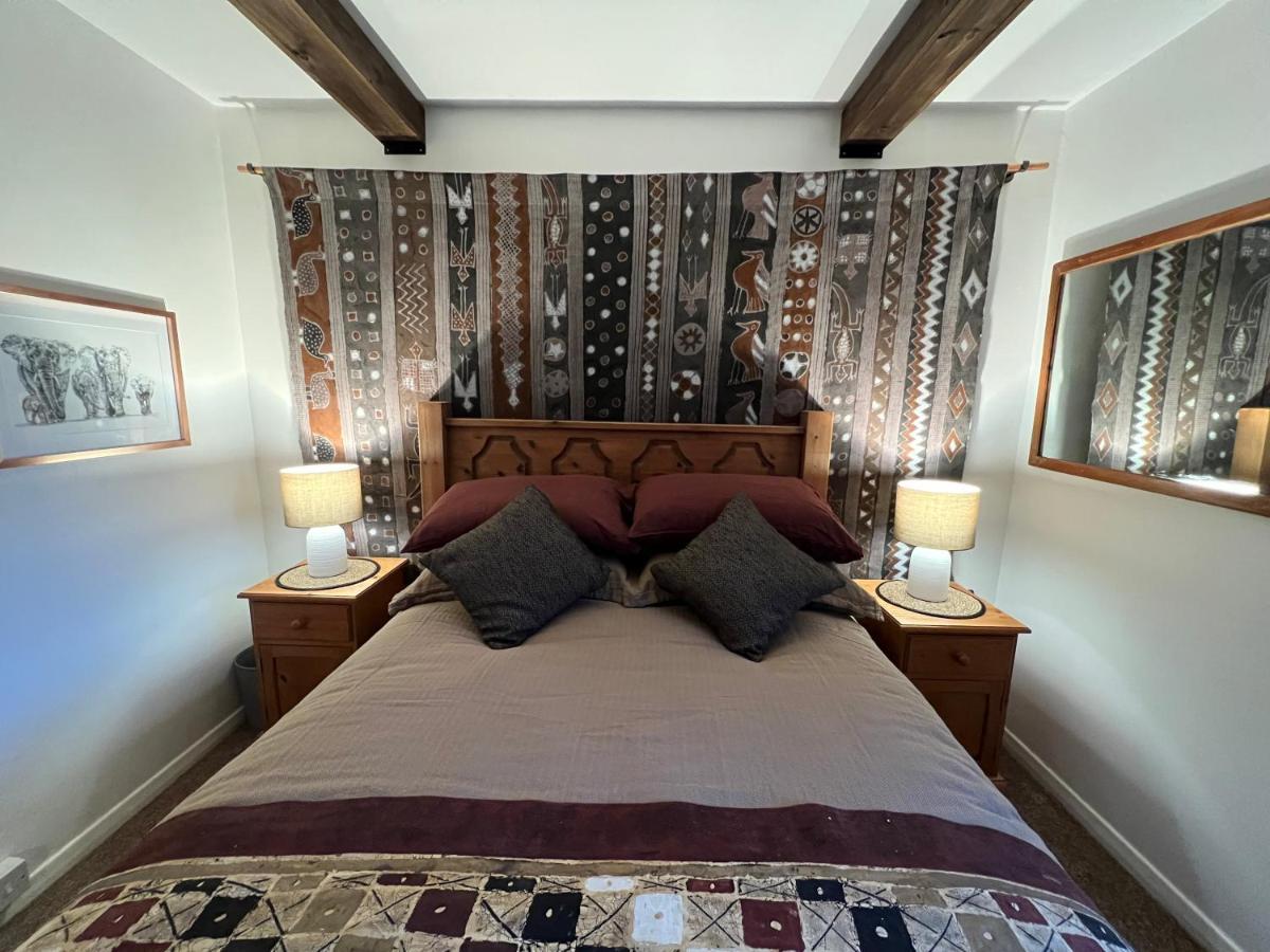 Cosy Private Accommodation In Corsham, Near Bath Exteriör bild